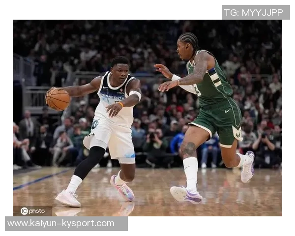 波蒂斯赛前祝贺字母哥第十次入选全明星字母哥携家人共庆这一荣耀时刻