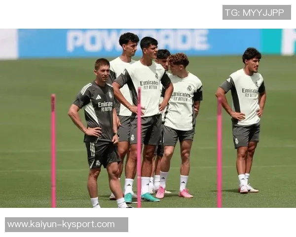 贡萨洛加西亚盛赞阿隆索为顶尖教练并坦言C罗是自己心中的偶像