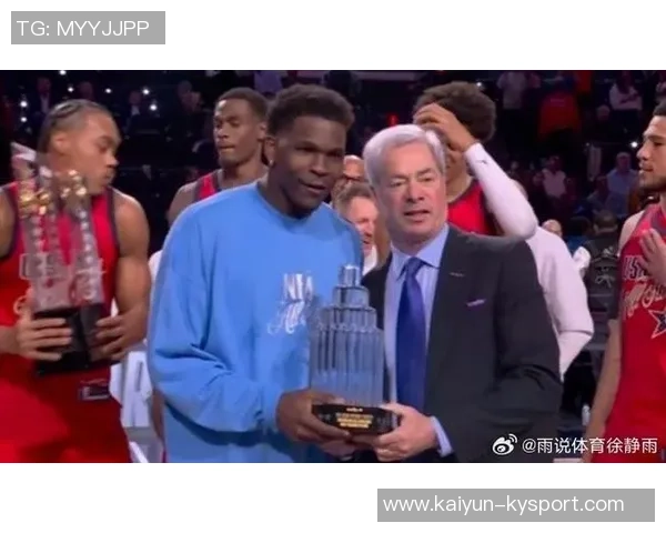 前米堡主帅罗伯爱德华兹正式回归狼队担任主教练合同为期三年半